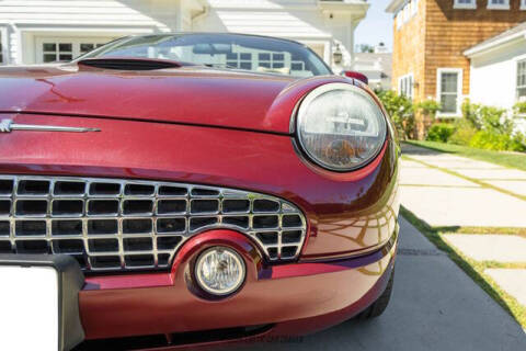 2004 Ford Thunderbird Deluxe