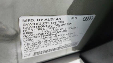 2024 Audi Q8 e-tron quattro Premium