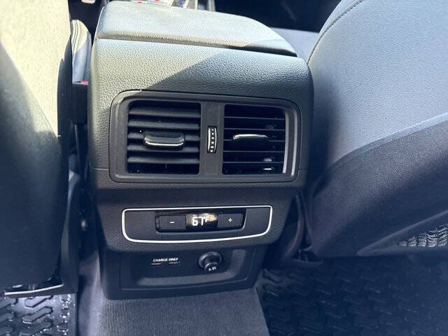 2022 Audi SQ5 Sportback 3.0T quattro Premium Plus