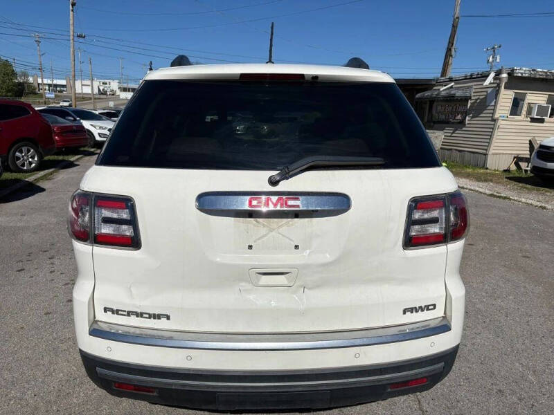 2015 GMC Acadia SLE-2