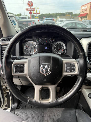 2016 RAM 1500 Laramie