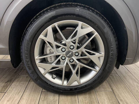 2025 Genesis GV70 2.5T Standard