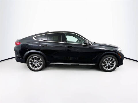 2022 BMW X6 xDrive40i
