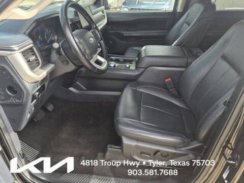 2023 Ford Expedition MAX XLT