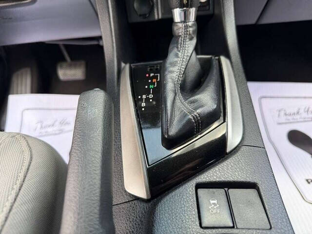 2014 Toyota Corolla LE Plus