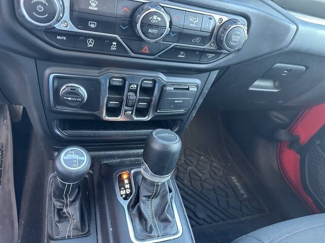 2023 Jeep Gladiator Overland