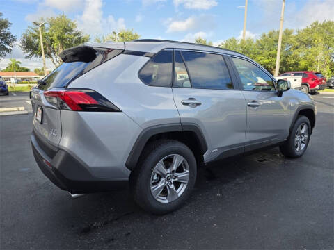 2025 Toyota RAV4 Hybrid LE