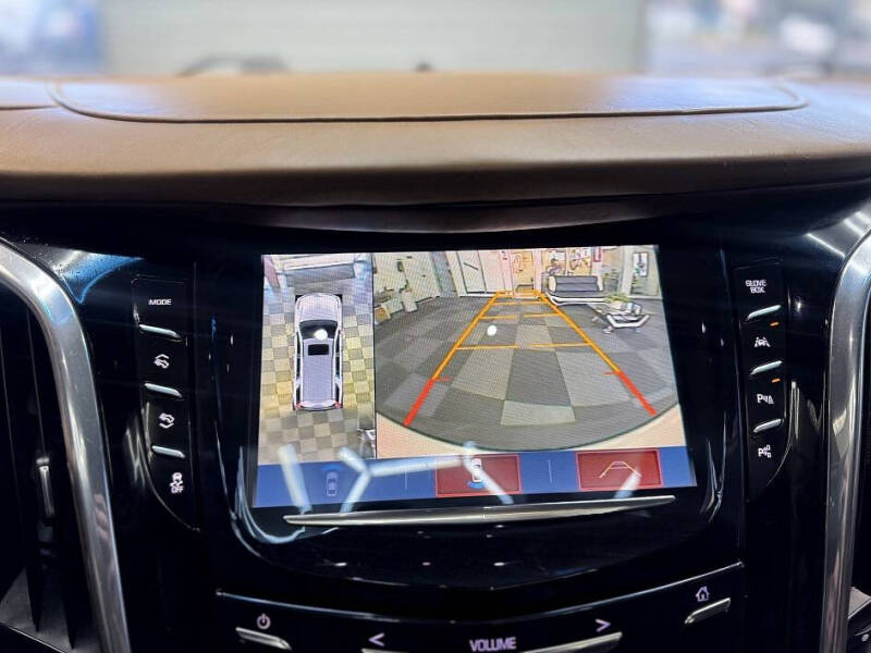 2017 Cadillac Escalade ESV Platinum