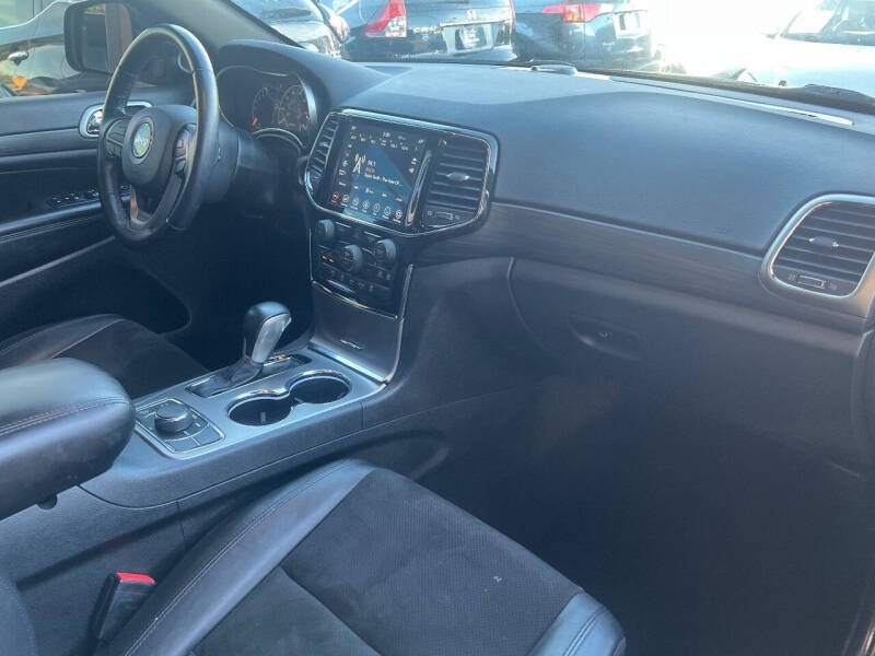 2022 Jeep Grand Cherokee WK Laredo X