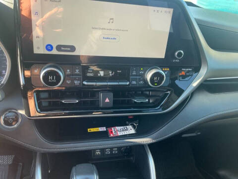 2023 Toyota Highlander Hybrid XLE