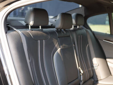 2019 BMW 5 Series 540i