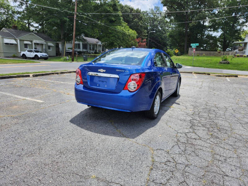 2016 Chevrolet Sonic LT Auto