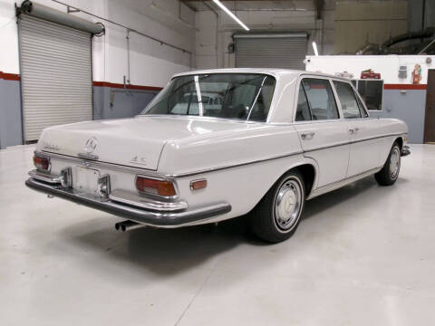1971 Mercedes-Benz 280-Class