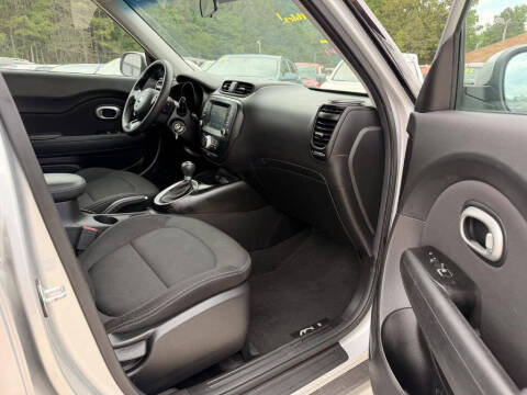 2019 Kia Soul +