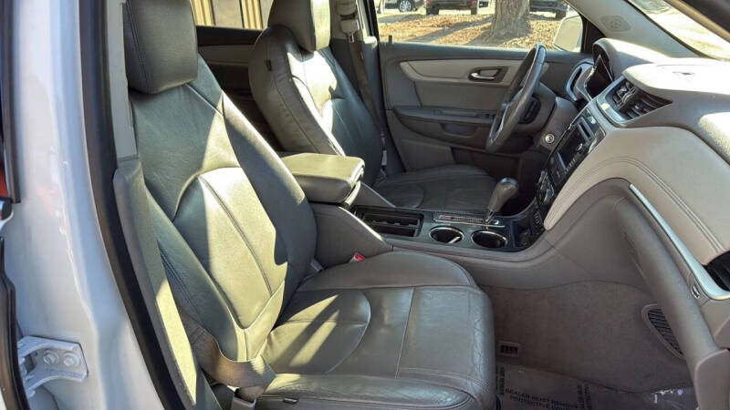 2016 Chevrolet Traverse LT