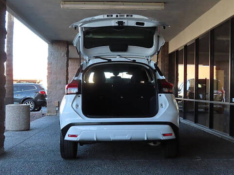 2022 Nissan Kicks SV