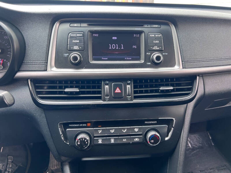 2016 Kia Optima LX