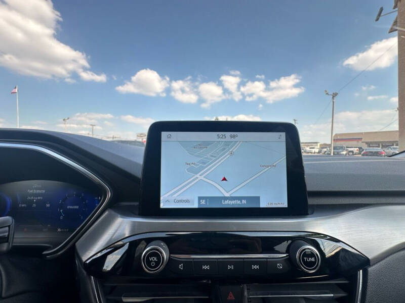 2021 Ford Escape Titanium