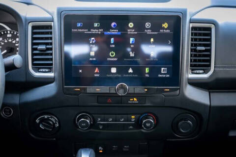 2023 Nissan Frontier SV