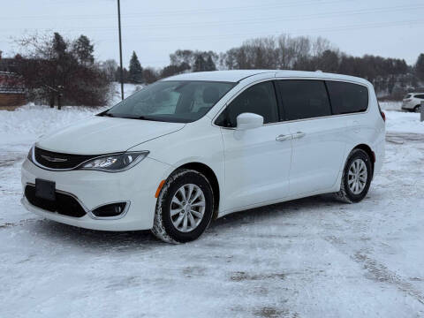 2018 Chrysler Pacifica Touring Plus