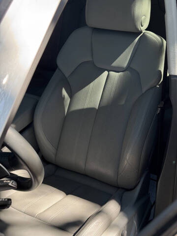 2019 Audi Q5 quattro Prestige 45 TFSI