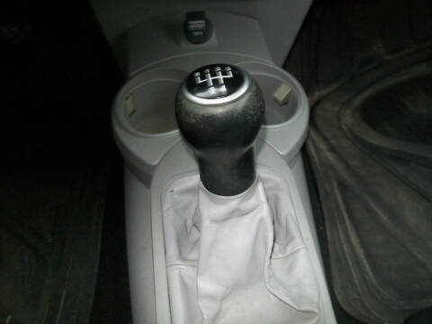 2002 Volkswagen New Beetle Sport