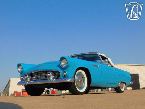1956 Ford Thunderbird