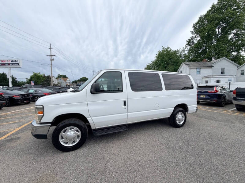 2012 Ford E-Series E-350 SD XLT