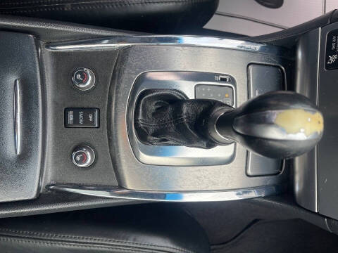 2012 Infiniti G25 Sedan x