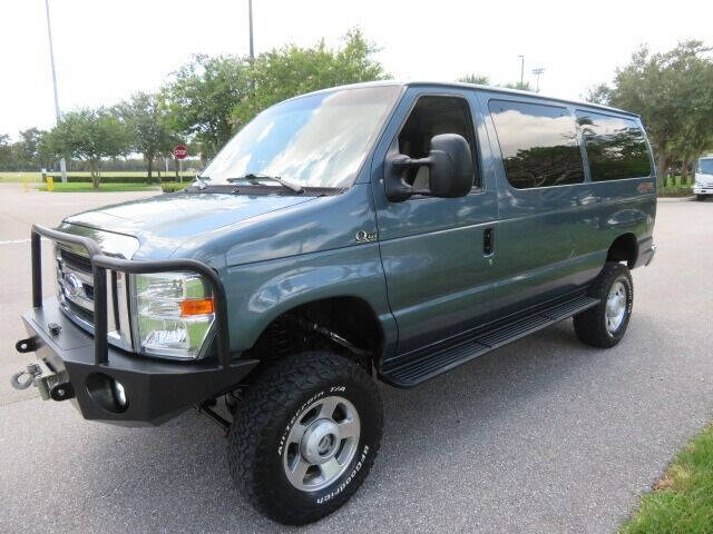 2013 Ford E-Series E-150 XLT