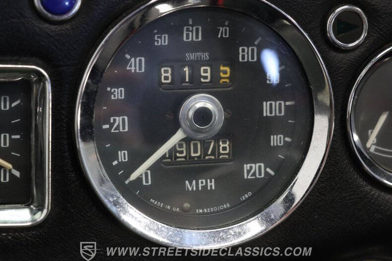 1974 MG MGB