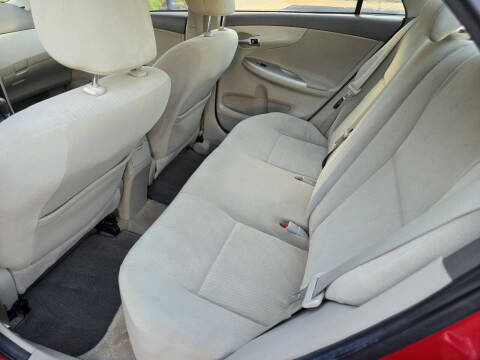 2010 Toyota Corolla LE