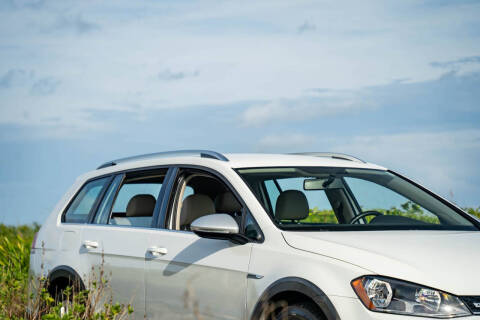 2017 Volkswagen Golf Alltrack TSI S 4Motion