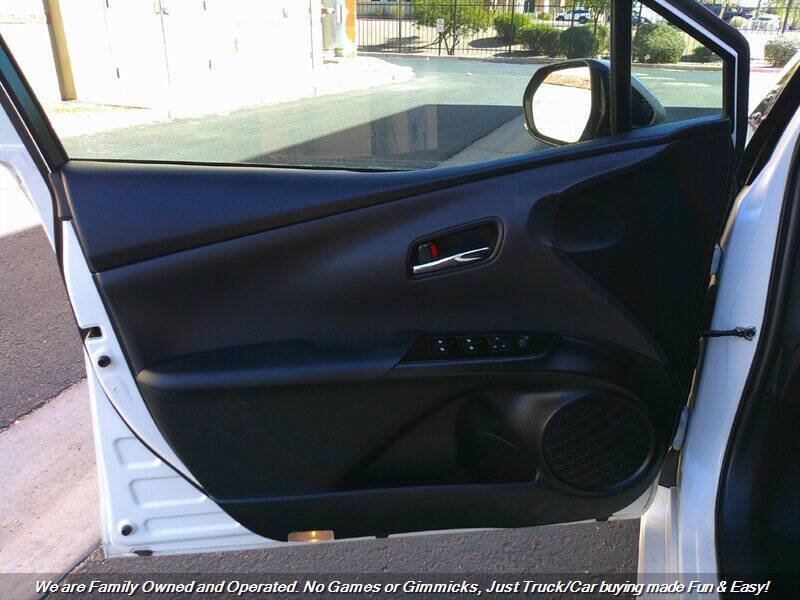 2018 Toyota Prius Four Touring