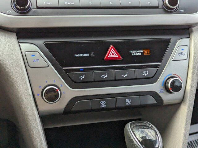 2017 Hyundai Elantra