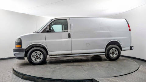 2017 GMC Savana 2500