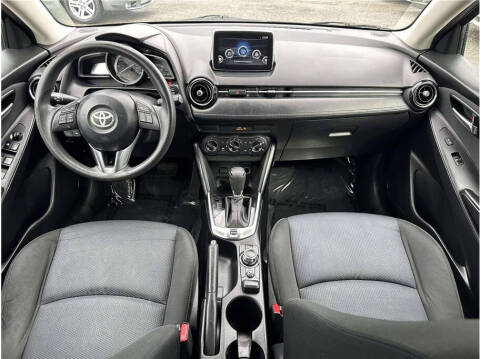 2017 Toyota Yaris iA