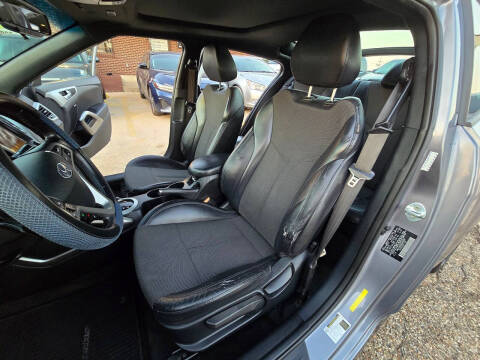 2016 Hyundai Veloster