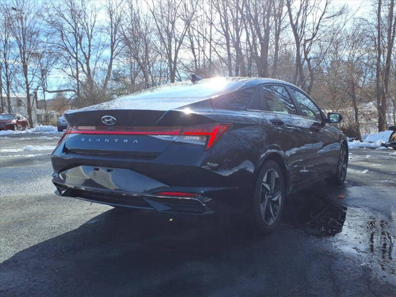 2021 Hyundai Elantra