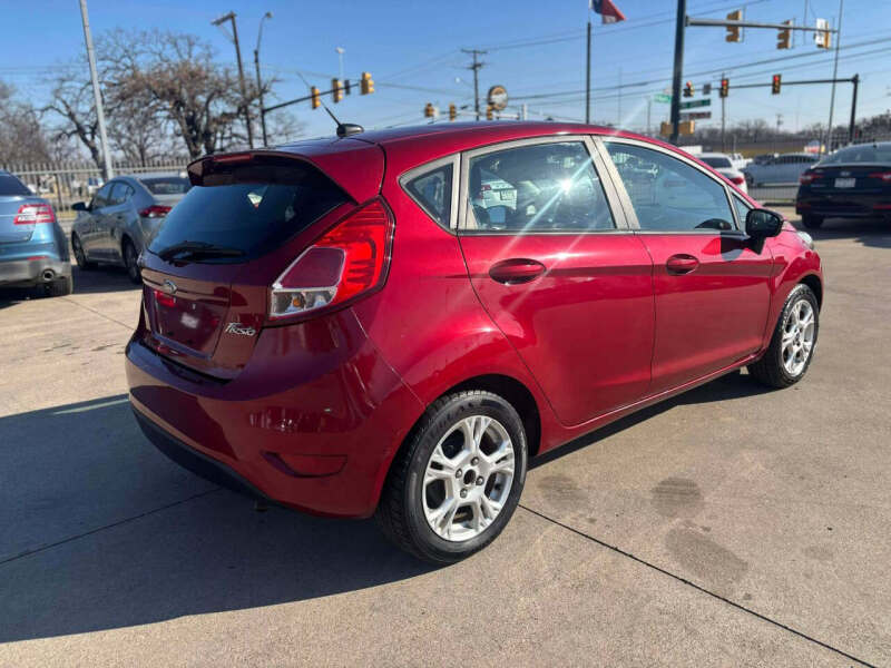 2015 Ford Fiesta SE