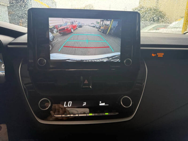 2022 Toyota Corolla LE