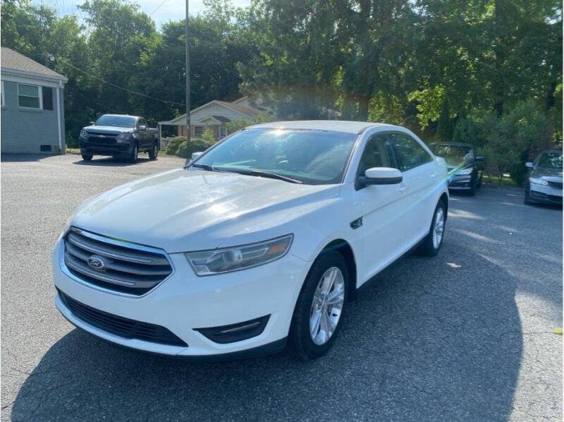 2015 Ford Taurus SEL
