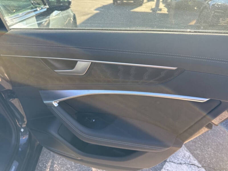 2022 Audi A6 quattro Premium Plus 45 TFSI