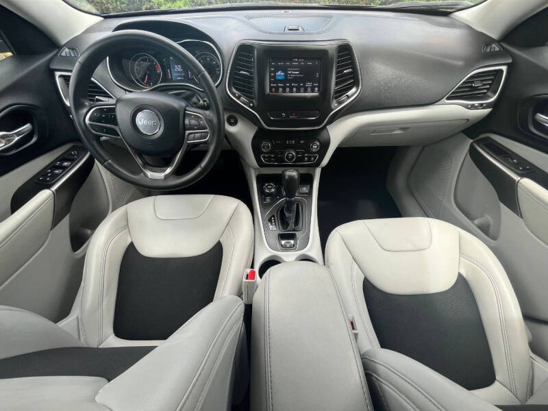 2020 Jeep Cherokee Latitude Plus