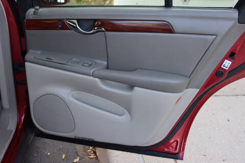2004 Cadillac DeVille
