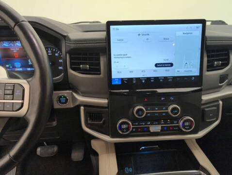 2023 Ford Expedition MAX XLT