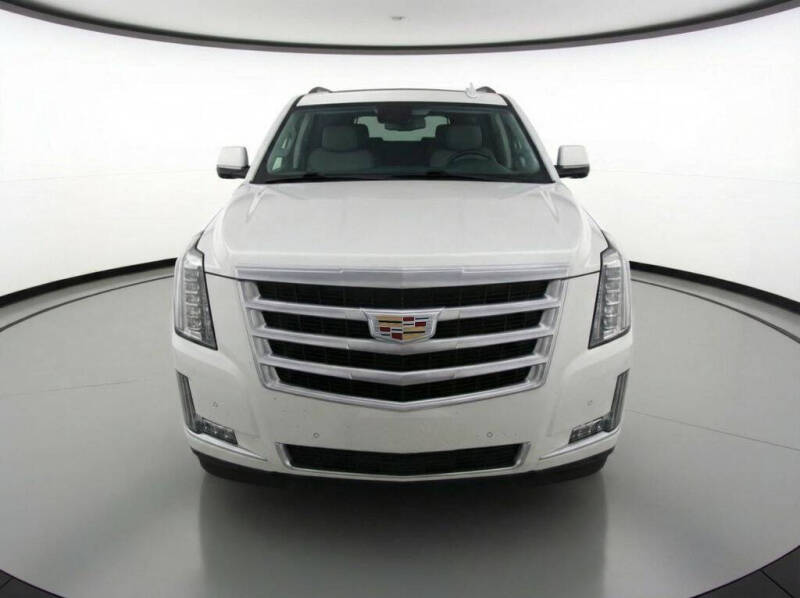 2019 Cadillac Escalade ESV Luxury