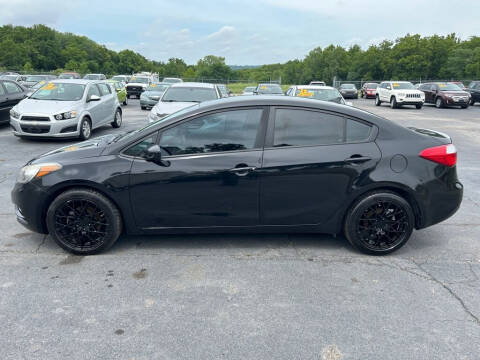 2016 Kia Forte for sale at CARS PLUS CREDIT in Independence MO