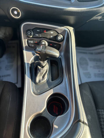 2021 Dodge Challenger SXT