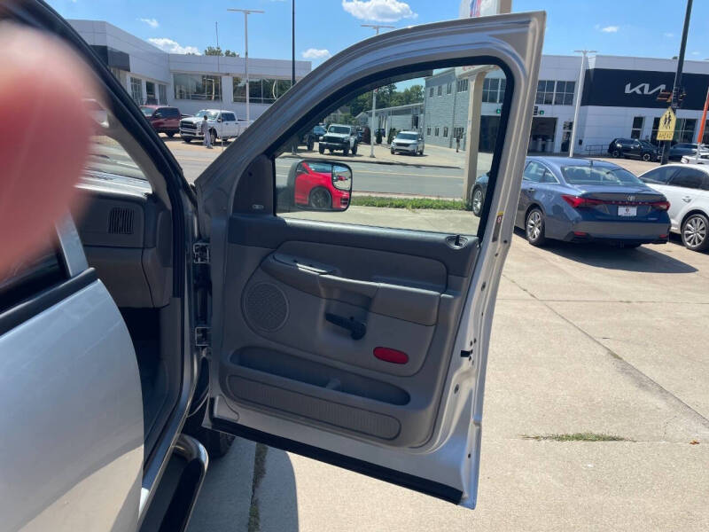 2005 Dodge Ram 2500 SLT